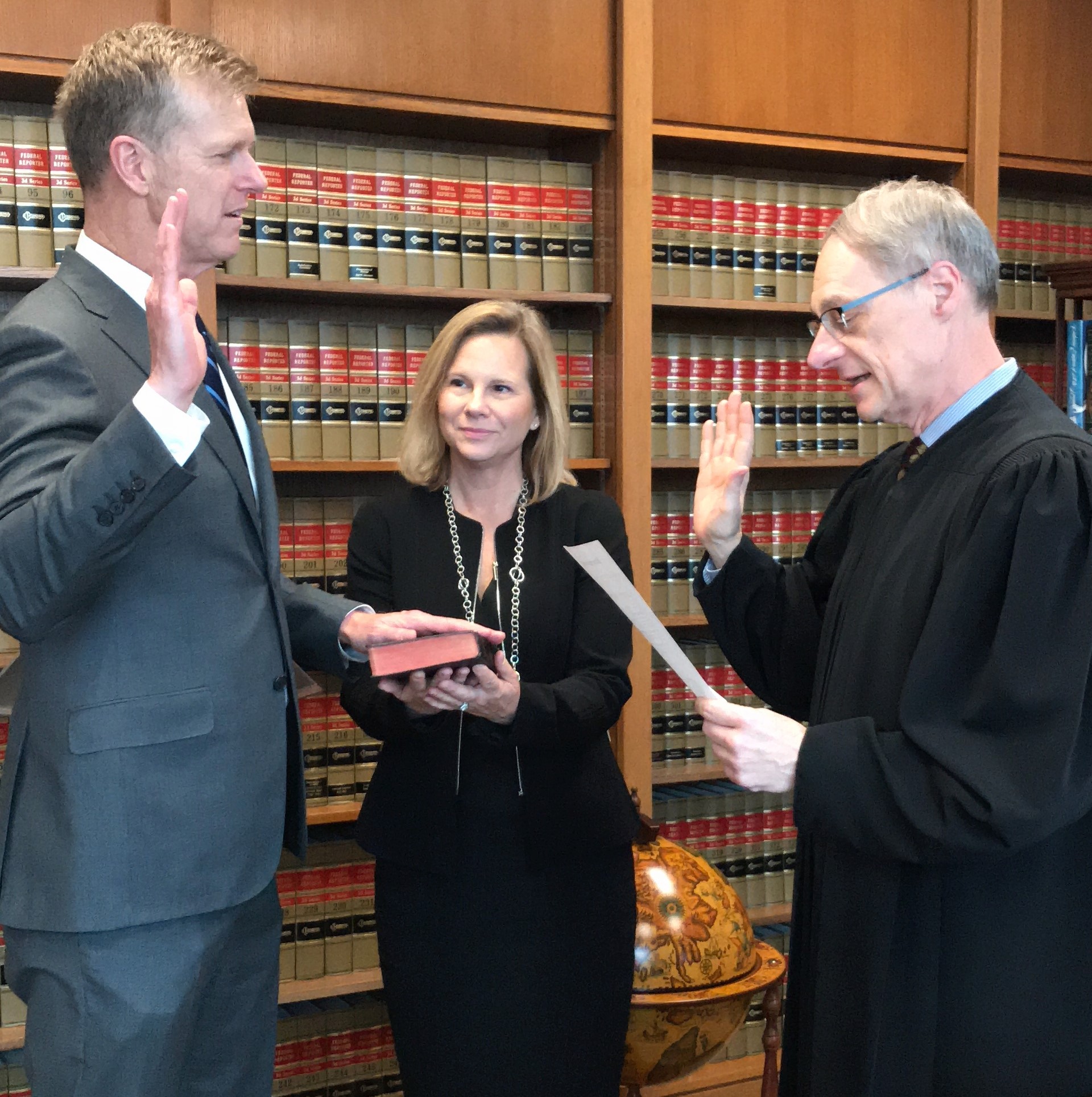 Anderson sworn in as U.S. attorney in San Francisco