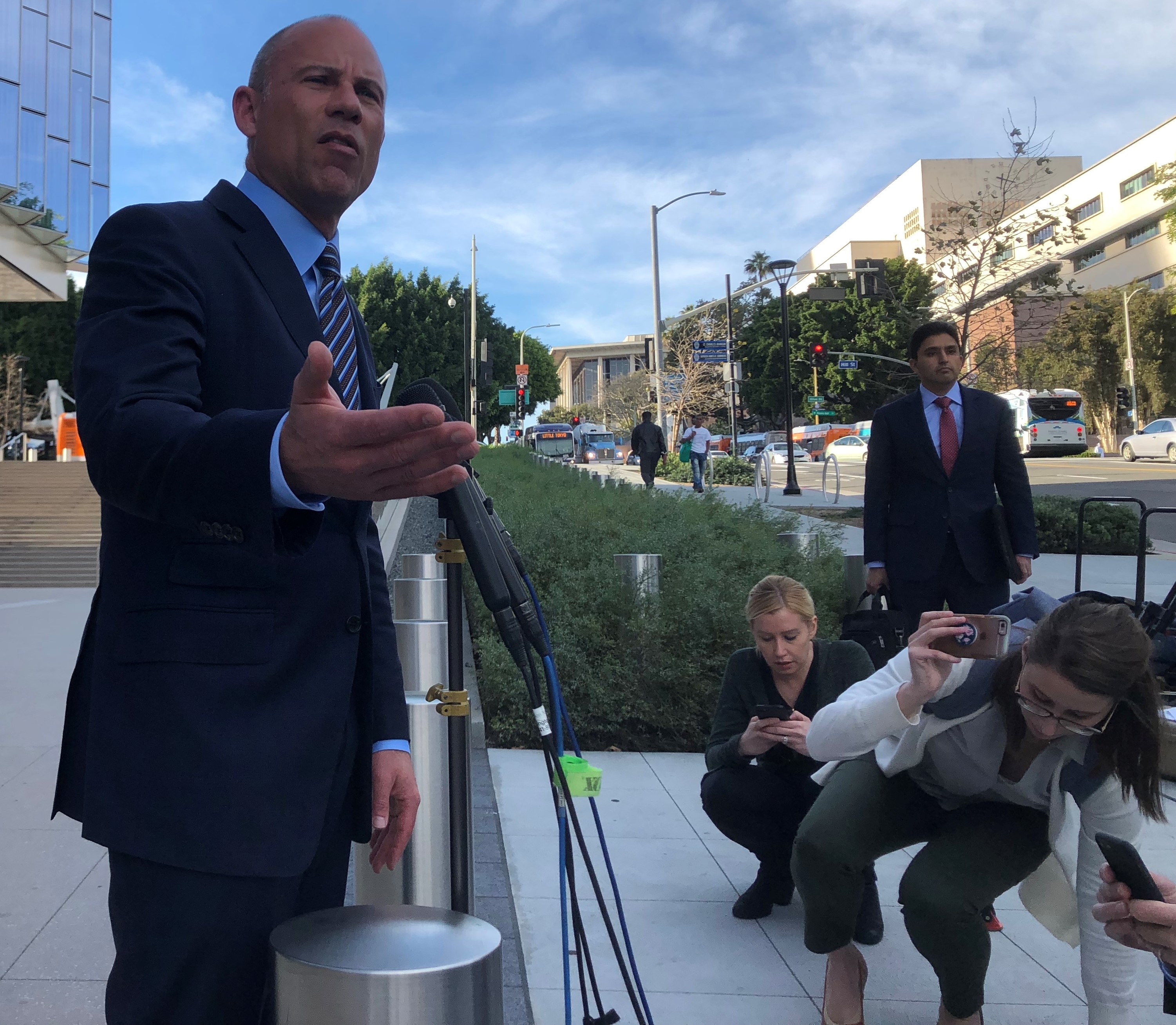 Avenatti seems to lose Trump suit, but declares victory
