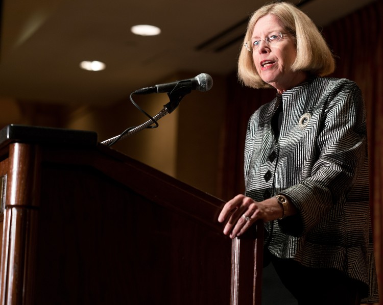 Coffee industry intervenes in warning label case