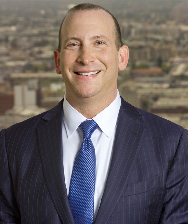 Pierce Bainbridge hires McKool Smith intellectual property litigator