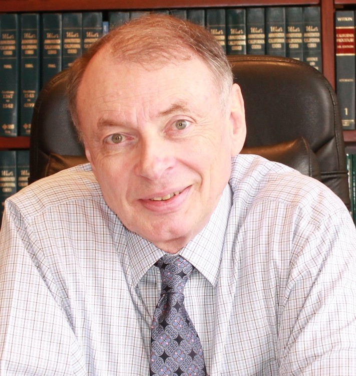 Trial opens in alleged attorney-client referral fraud ring