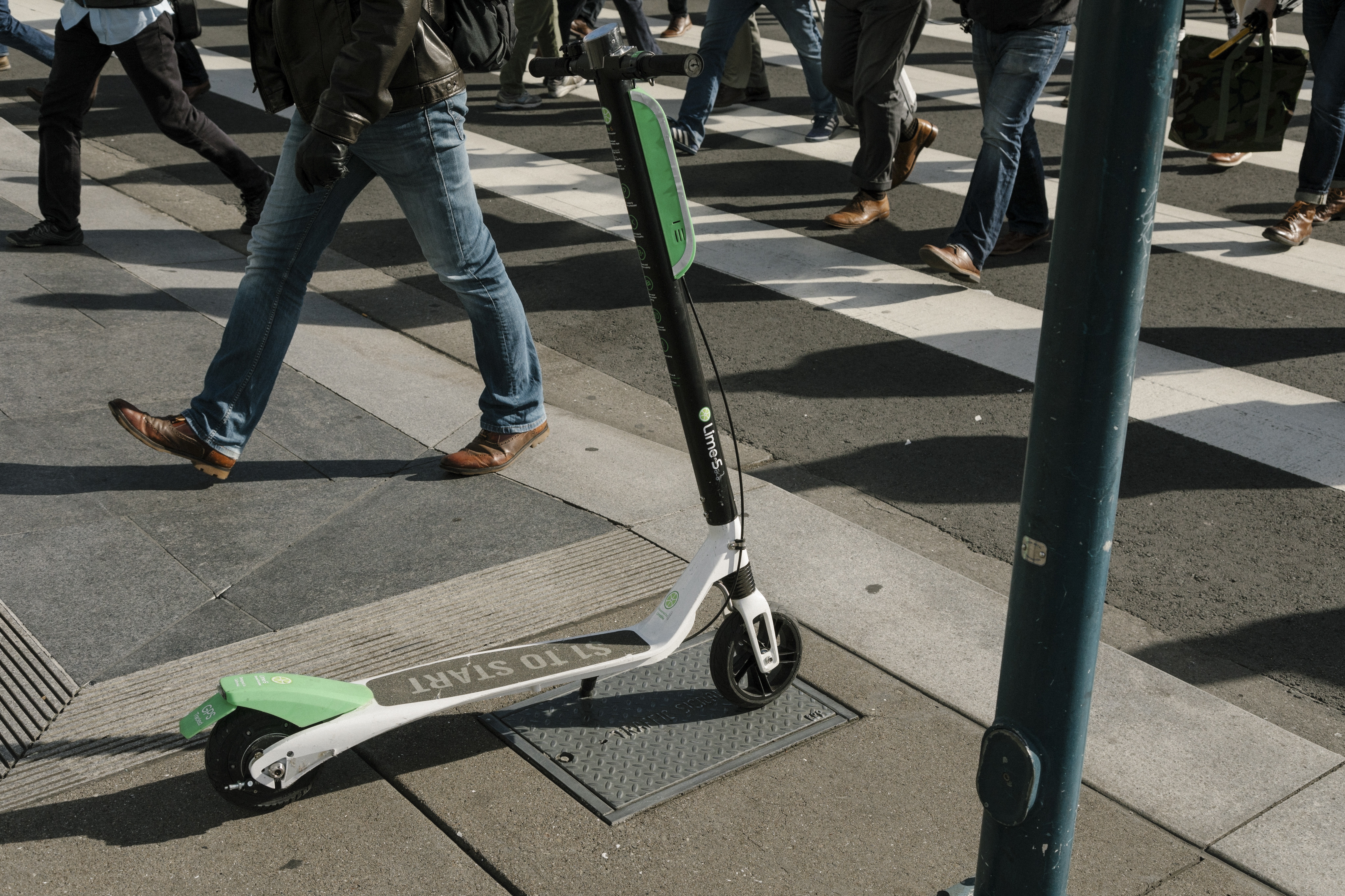 Lawyers are skeptical of San Diego’s efforts to curb e-scooters