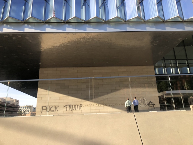 Anti-Trump vandals tag federal courthouse in downtown Los Angeles 