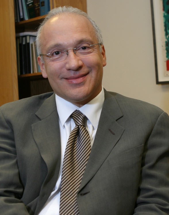 Qualcomm, Apple trade victories in patent dispute