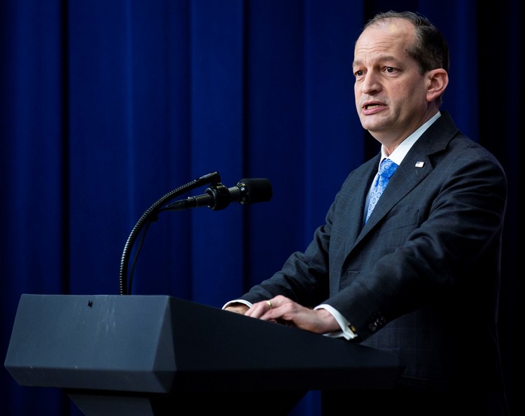 Department of Labor aligns with NLRB in proposed joint employer rule.