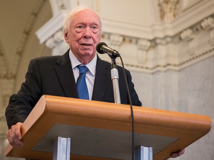 Bea will hear equal pay case