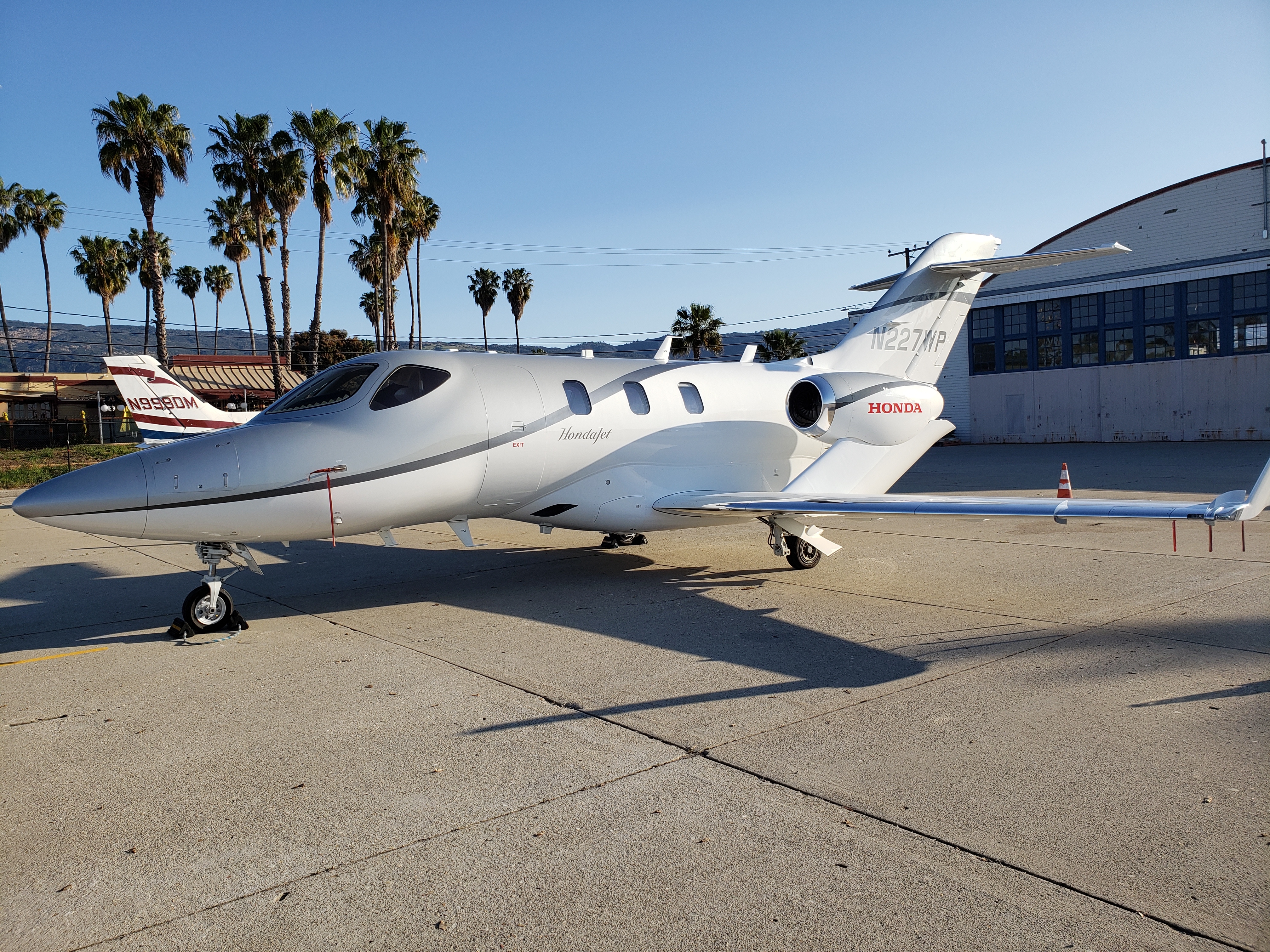 Government’s seizure of Avenatti jet prompts competing ownership claim