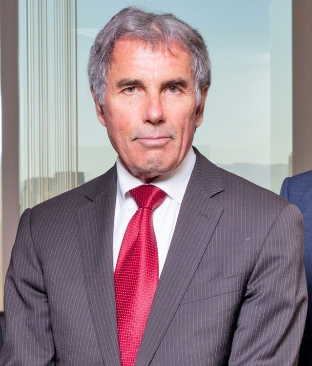 Miller Barondess accuses Latham & Watkins of trying to thwart new Clippers arena