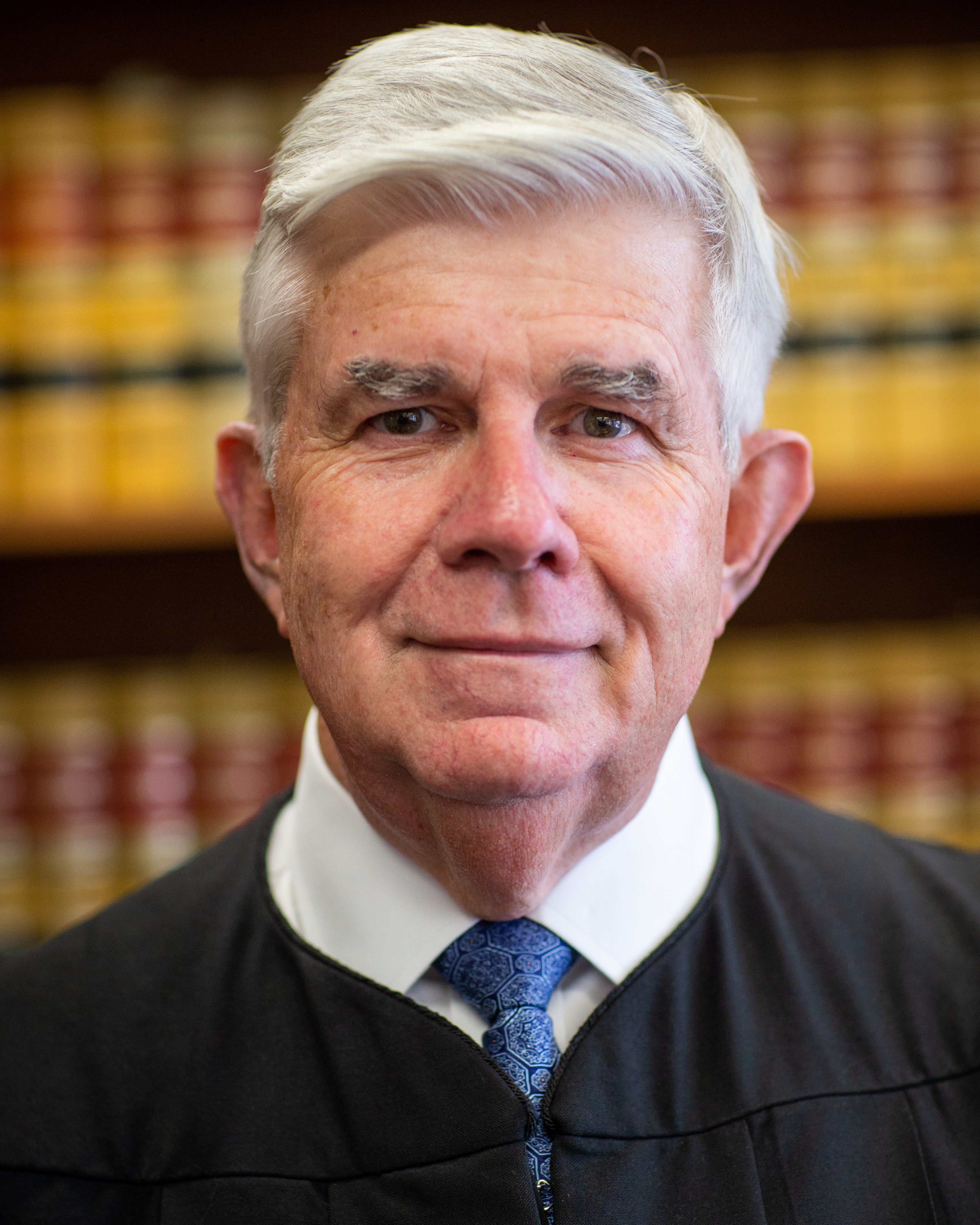 LA judge starts at Signature Resolution