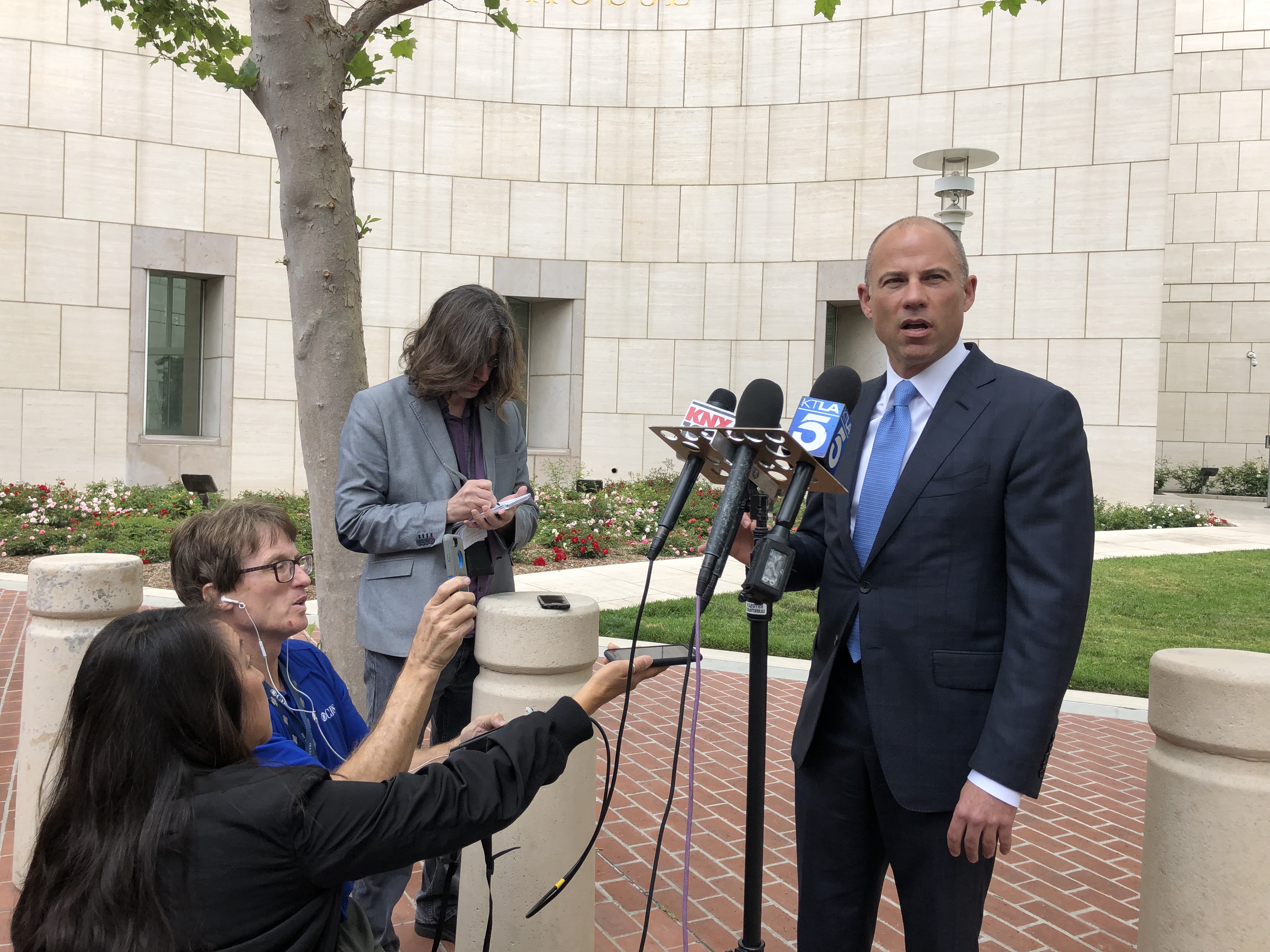 US judge halts Avenatti art sale