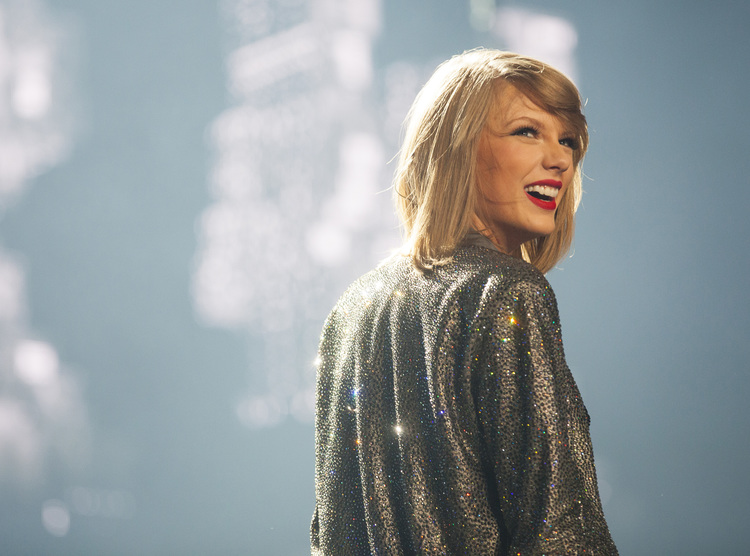 Taylor Swift can’t shake off infringement lawsuit over song