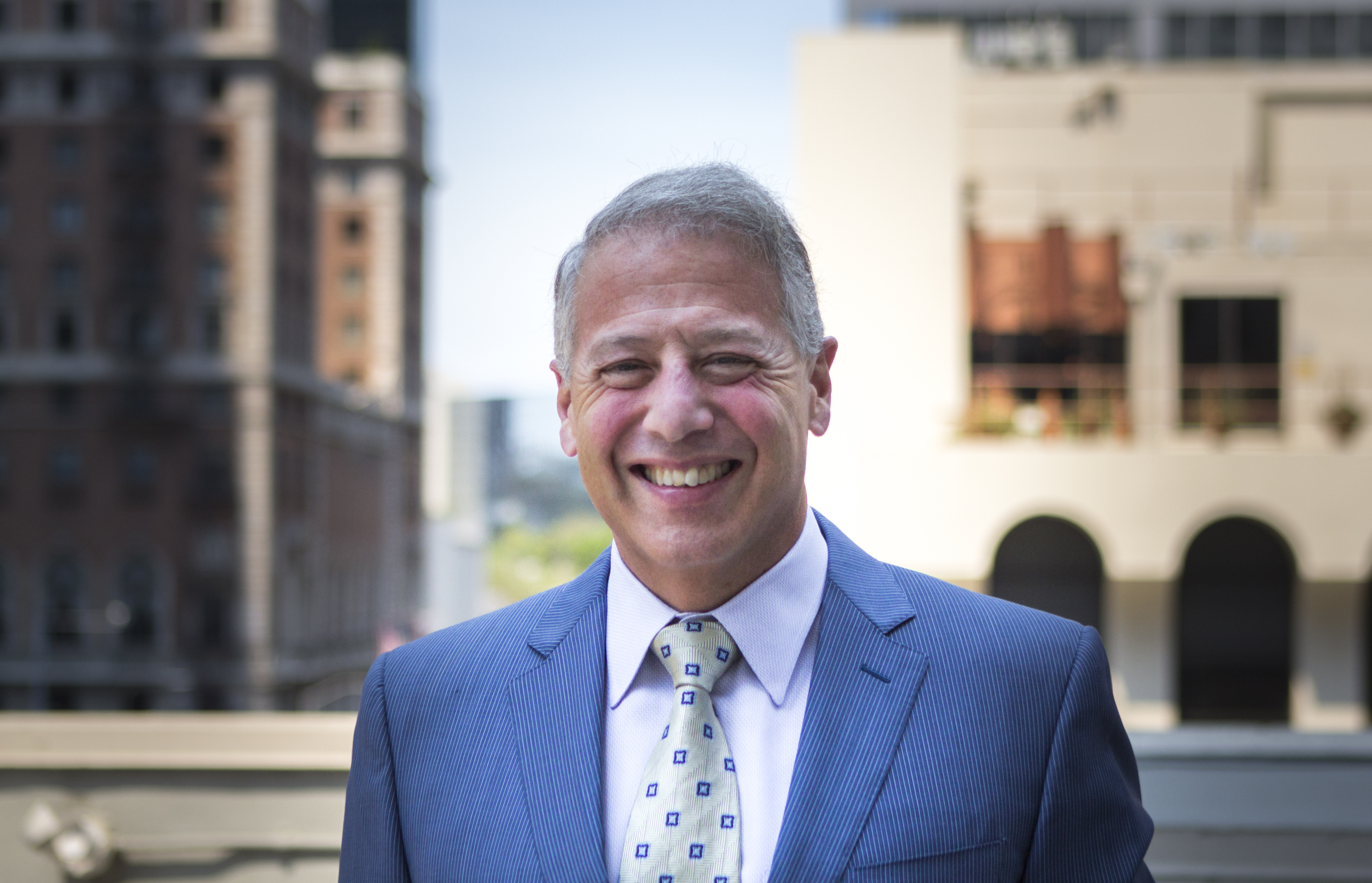 Lawyer back-dated retainer after settlement of LA water billing case