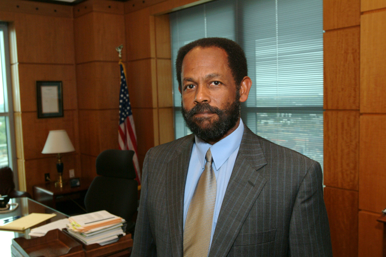 Senior Eastern District judge taking inactive status this month