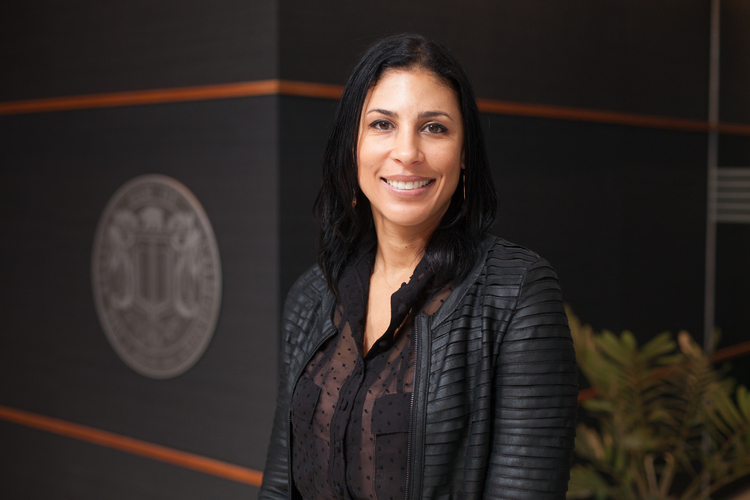 State Bar director announces resignation