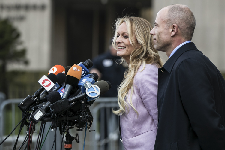 9th Circuit considers arguments to revive porn actress’ suit against Trump 