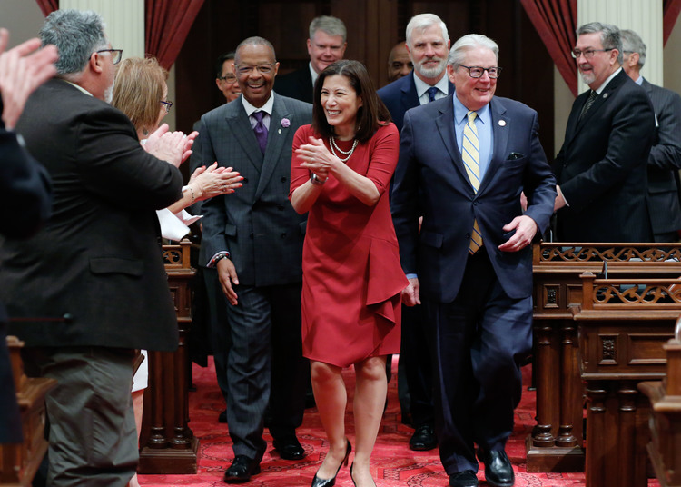 Chief Justice focuses on courts’ efforts to help wider variety of litigants 