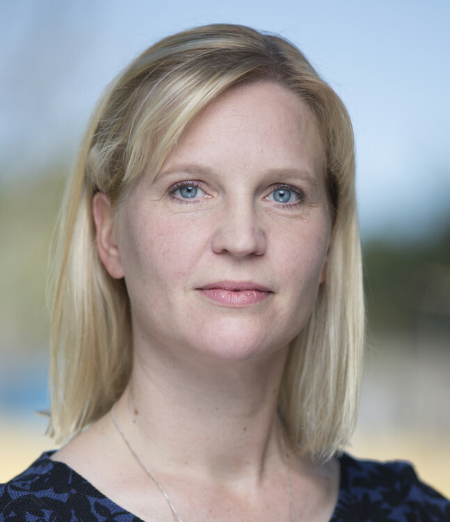 Shana E. Scarlett