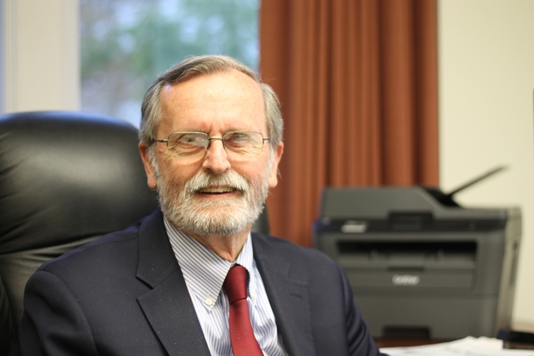 Trust is key to settling cases, says LA Judge James R. Dunn