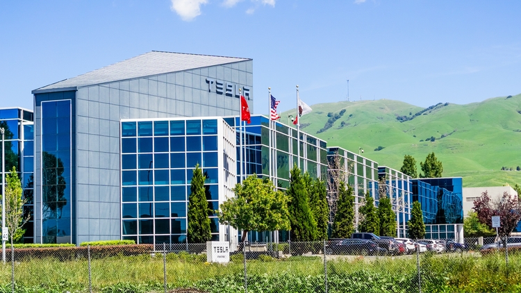 Appeals court denies Tesla’s bid to arbitrate workplace discrimination claims