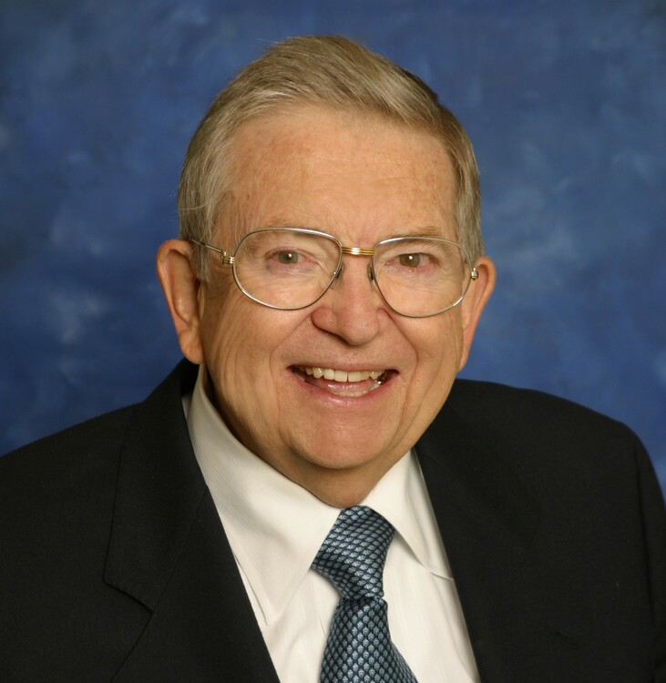 Louis Joseph Knobbe, 1932 — 2023