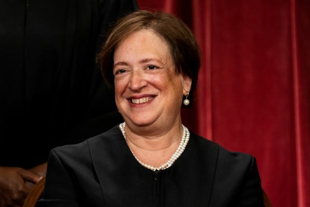 High court won’t settle circuit split over client privilege test