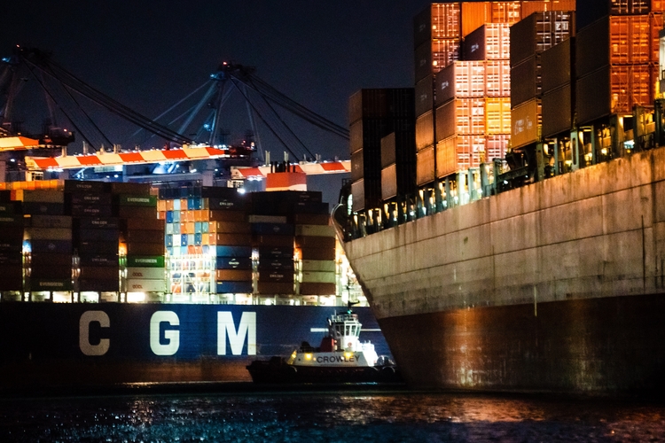 Environmentalists sue EPA over ship discharge rules