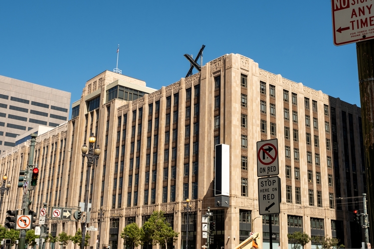 X Corp. accuses former subtenant for not paying rent