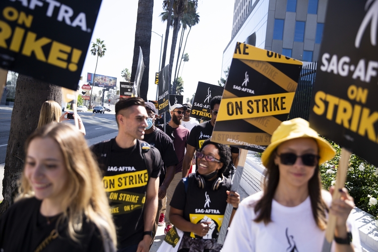 Bill to give unemployment pay to striking workers is nixed