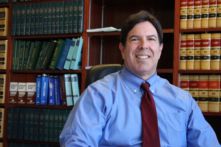 Judge’s sudden recusal in trial related to witness and assistant presiding judge 
