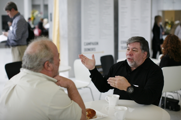 Wozniak claim against YouTube over Bitcoin scam revived