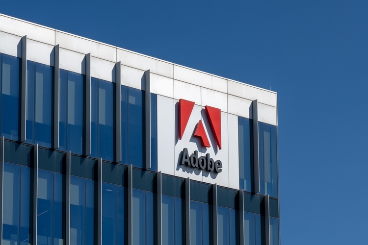 Battle erupts over Adobe privacy lawsuit leadership
