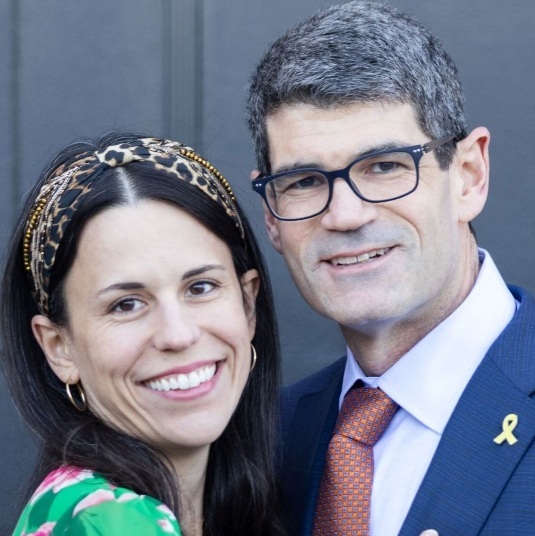 Netflix attorney endows first alumni-named scholarship at UC Irvine law 