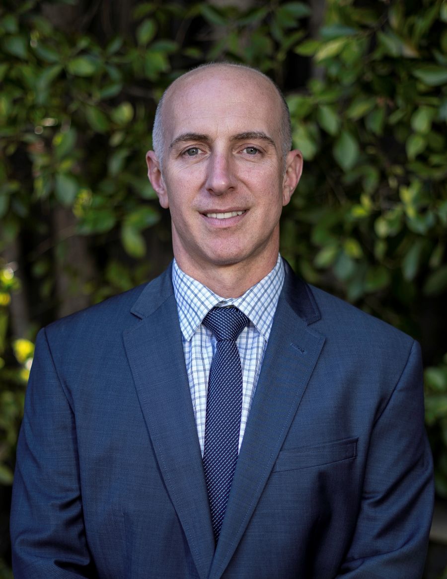 Appellate pro bono team gives 2nd chance to attorney who lost all 