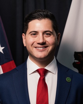 LA's US attorney could remain through 2028 without confirmation, legal expert says