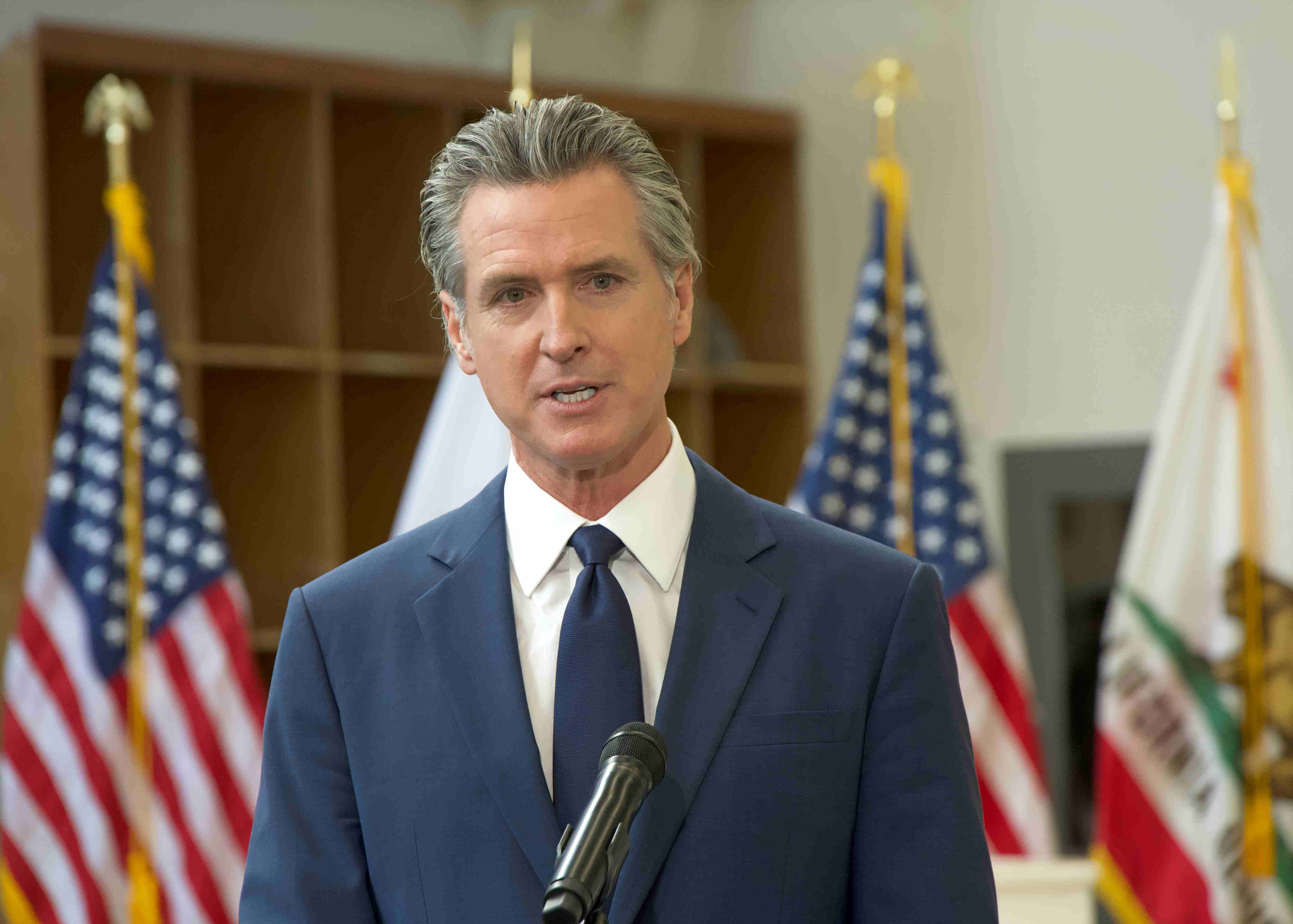 Just how unconstitutional is Newsom's ban on law enforcement masks?
