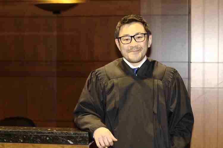 Federal court troubles grow as defense attorney shortage worsens