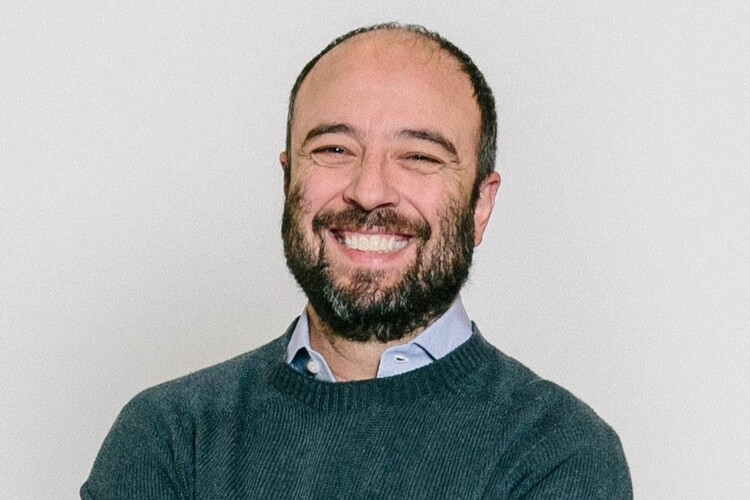 State Supreme Court questions fairness of illegible arbitration agreement 