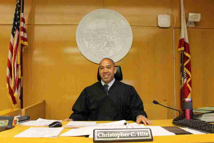  $5M malpractice suit dismissed for filing in wrong venue, attorney seeks fees