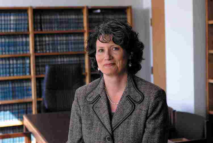 Judge to instruct jury daily on content limits in social media addiction trial 