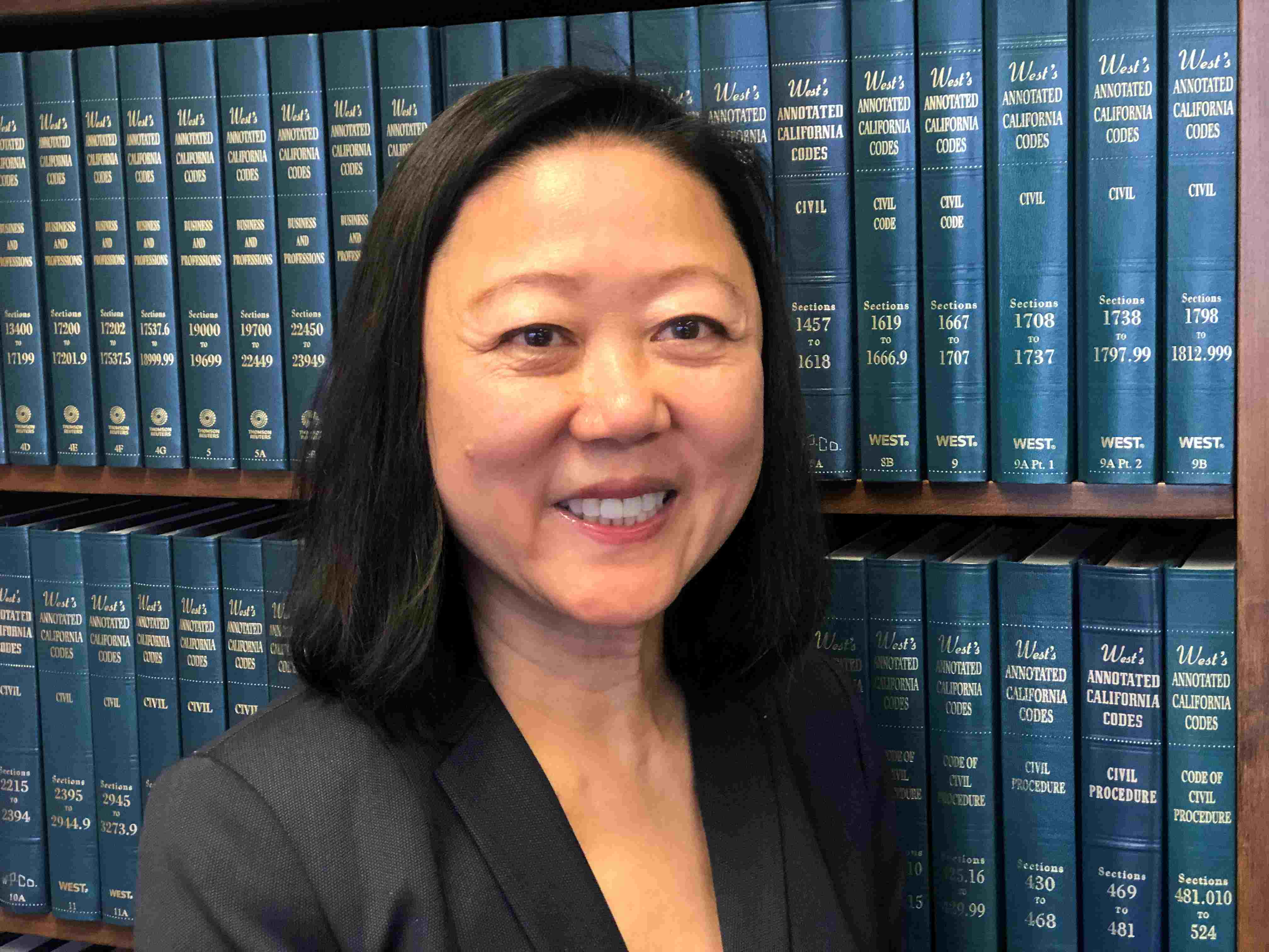 Judge vacates $950M in punitive damages in Johnson & Johnson talc verdict 