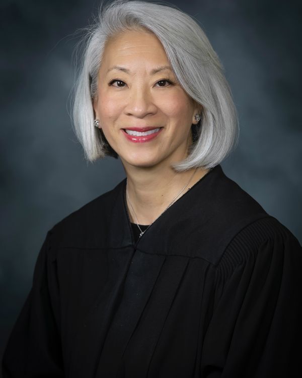 Judges are using AI to manage caseloads 
