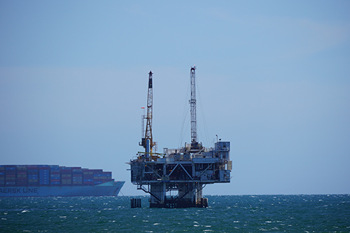 Stuck in the middle: Federal-state clash over California offshore oil