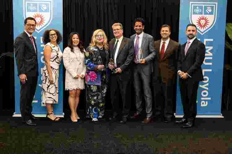 JAMS neutral Kessler honored at Loyola Law School reunion 