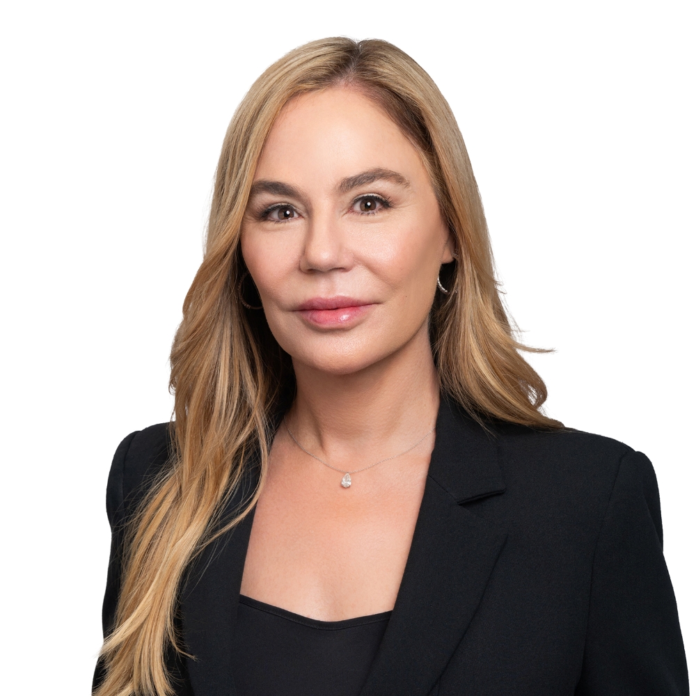 Norton Rose poaches 6-lawyer trial team from DLA Piper