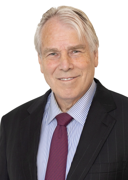 Thompson Hine launches national energy practice with four-lawyer team 