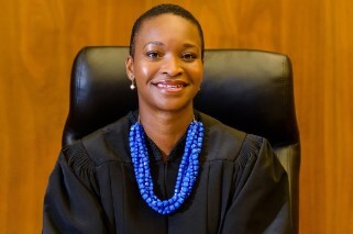 Judge blocks warrantless immigration arrests without escape-risk finding