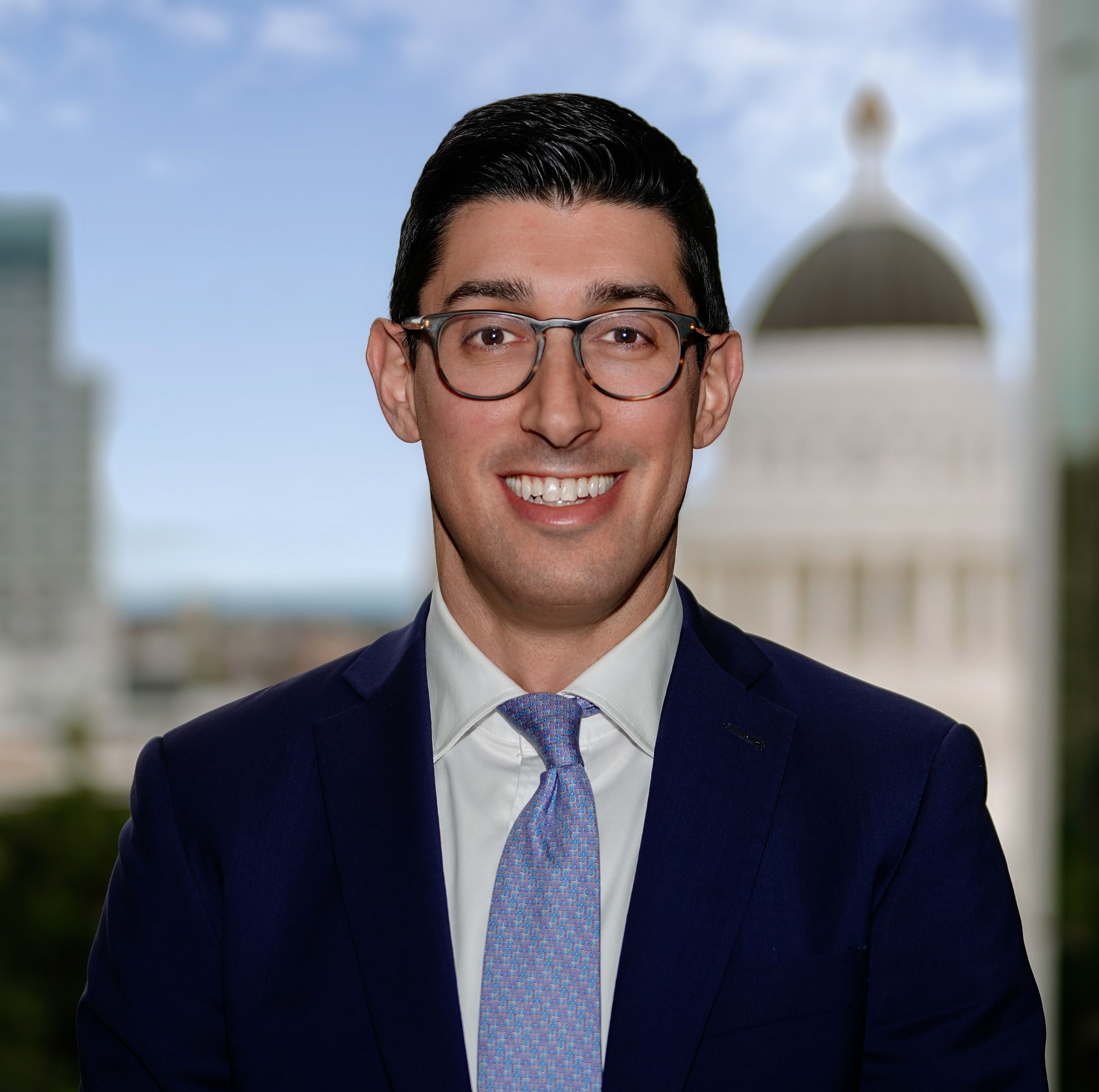 Governor nominates 5 appellate justices, 2 from his office 