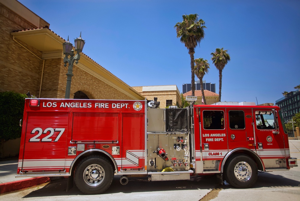 LA takes separate path in nationwide fire truck antitrust fight