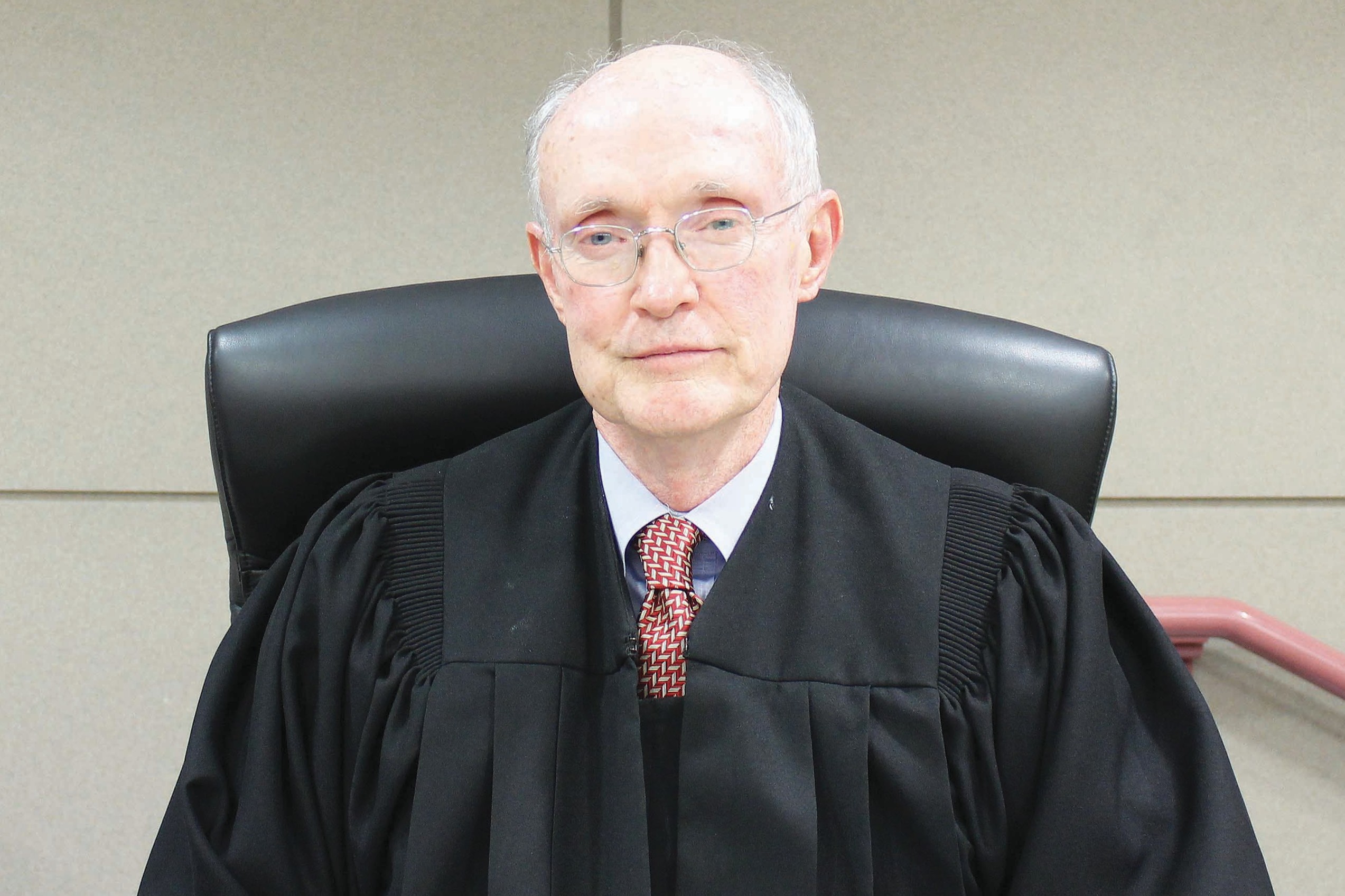 Judge accused of bias echoes disputed language in misconduct defense