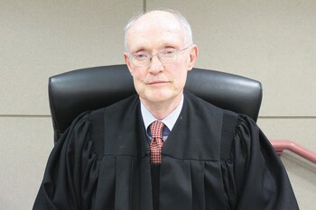 Judge accused of bias echoes disputed language in misconduct defense